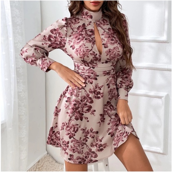 COPY - Boho Floral Print Cut out Puff Sleeve Dress - Picture 1 of 8